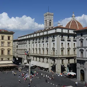 5* Hotell Rocco Savoy