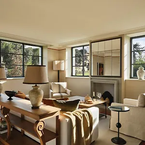 Hotel Collegio Querce, Collection